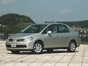 Reparación de 2004-2012 Nissan Versa