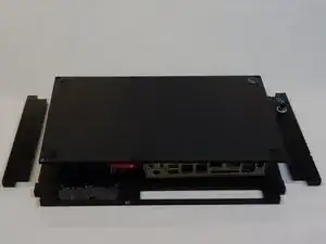 Opening the housing on a why! WDi7SSD