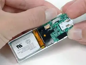 Reemplazo de la batería y la placa lógica del iPod Shuffle 1ª Generación