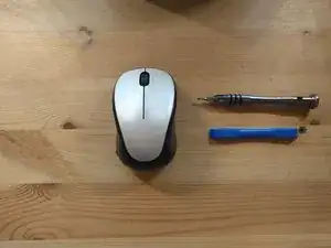 Desmontaje del Logitech M235