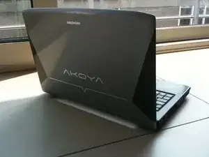Reparación de Medion Akoya MD 98560