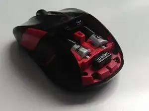 Ratón (Mouse) Logitech M525: Desmontaje y reparación de la rueda de desplazamiento