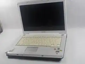 Reparación de Toshiba Dynabook AX 53D