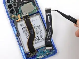 Extracción del cable flexible del Samsung Galaxy S20 Plus