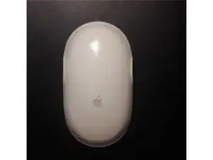 Desmontaje del Mouse Inalámbrico de Apple