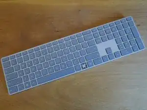 Reparación de Microsoft Surface Bluetooth Keyboard (WS2-00025)