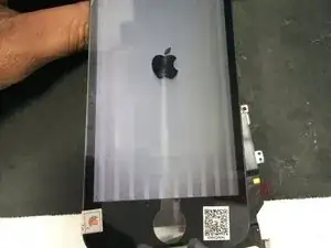 Cómo arreglar líneas verticales en una pantalla de iPhone después de la sustitución