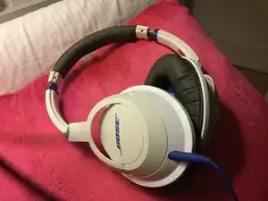 Cómo reparar el problema "mono" de los auriculares Bose On-Ear