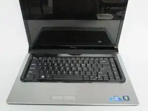 Reparación de Dell Studio 1558