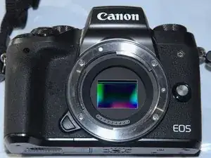 Reparación de Canon EOS M5