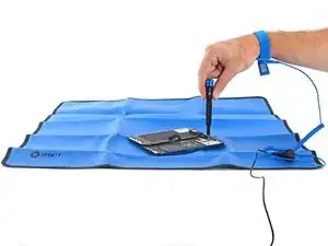 Cómo utilizar la esterilla antiestática portátil
