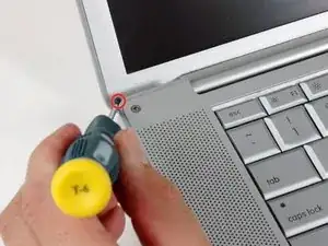 Bisel de la pantalla trasera