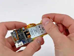 Remplazo de la batería de un iPod nano de 4º generación