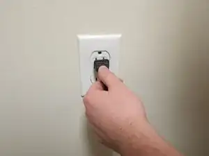 ¿Cómo reparar un ventilador de mesa ruidoso?