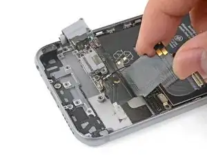 Ensamblaje del conector Lightning