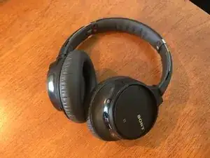Reparación de auriculares bluetooth SONY WH-CH700N