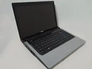 Reparación de Dell Studio 1555