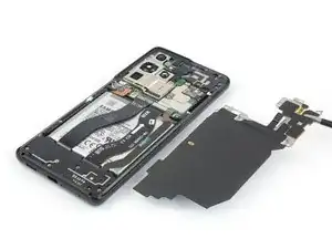Ensamblaje de la bobina de carga y antena NFC