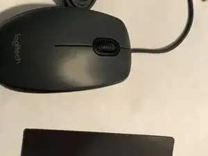 Desmontaje del Ratón (Mouse) Logitech M100