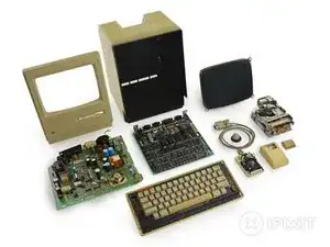 Desmontaje del Macintosh 128K
