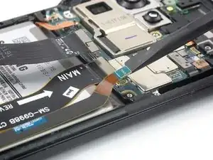 Cómo desconectar los cables de interconexión en el Samsung Galaxy S21  Ultra