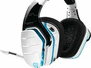 Reparación de los Auriculares Logitech G933 Artemis Spectrum