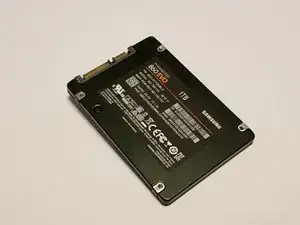 Sustitución del Disco Duro del Toshiba Satellite C675-S7106