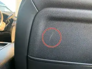 Cómo quitar rayones del interior de un auto.