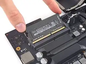 Reemplazo de RAM de Mac Intel 21.5" Pantalla Retina 4K 2019