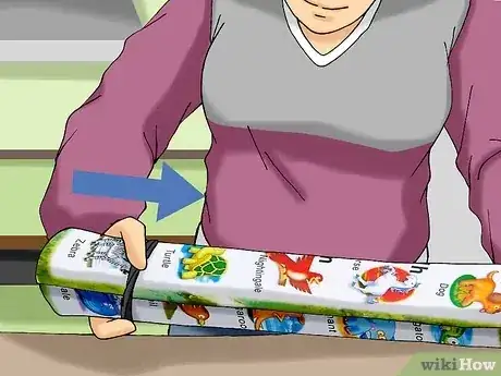 صورة عنوانها Flatten a Rolled Map or Poster Step 5