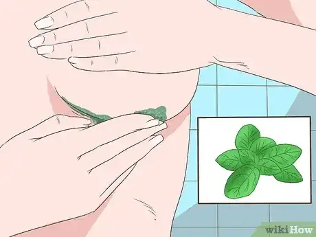 صورة عنوانها Get Rid of a Rash Under Breasts Step 4