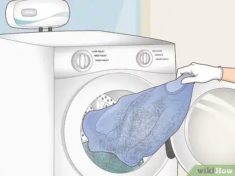 صورة عنوانها Clean Smoke Damage Step 21