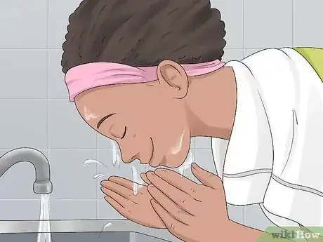 صورة عنوانها Stay Awake All Night at a Sleepover Step 10