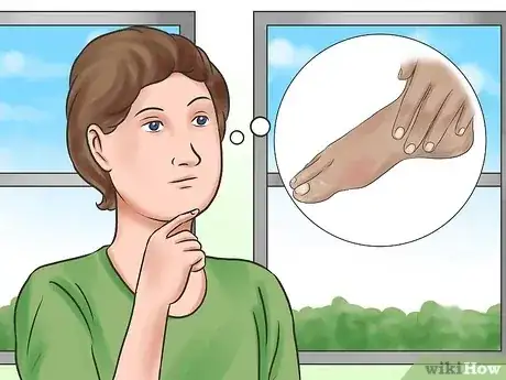 صورة عنوانها Care for Rough, Dry Feet Step 13