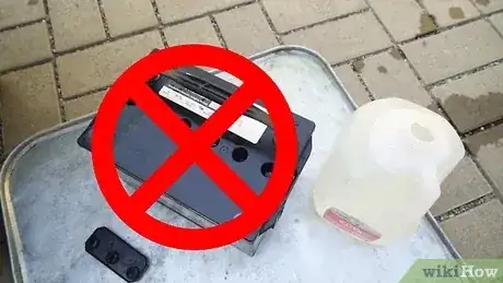 صورة عنوانها Check Car Battery Water Levels Step 11