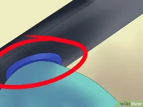 صورة عنوانها Remove a Security Tag from Clothing Step 24