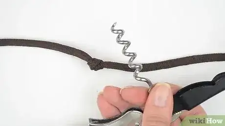 صورة عنوانها Untie Shoelace or String Knots Step 12