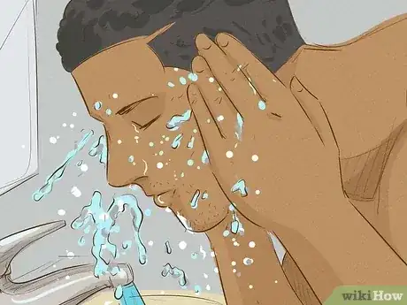 صورة عنوانها Prevent Razor Bumps Step 1