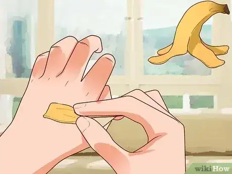 صورة عنوانها Remove Warts Naturally Using Garlic Step 10