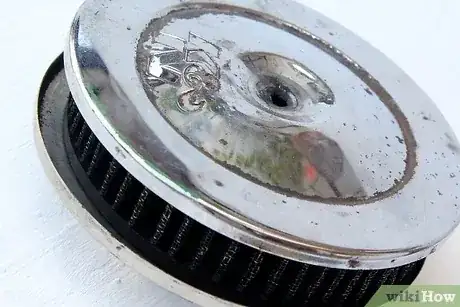 صورة عنوانها Paint Over a Chrome Surface Step 1