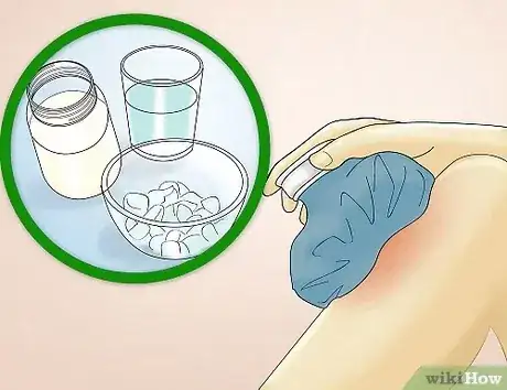 صورة عنوانها Reduce Redness After Waxing Step 1