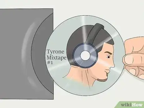 Gambar berjudul Become a Professional Rapper Step 8