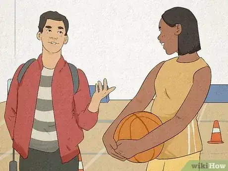 Gambar berjudul Start a Conversation With Your Crush Step 1