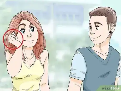 Gambar berjudul Flirt with a Guy Step 3