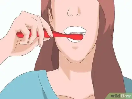 Gambar berjudul Get Into a Cleansing Morning Routine Step 4