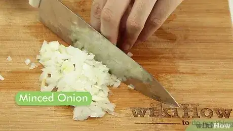 Gambar berjudul Make Guacamole Step 1
