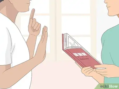 Gambar berjudul Learn American Sign Language Step 15