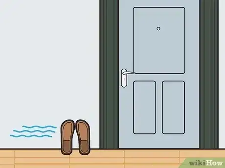 Gambar berjudul Clean Sandals Step 07