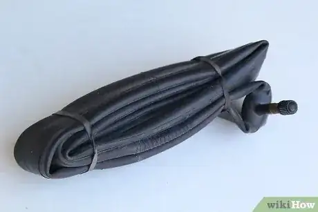 Gambar berjudul Patch a Bicycle Tube Step 8
