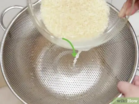 Gambar berjudul Cook Basmati Rice Step 4
